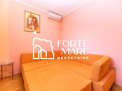 Prodaja, stan, 78m², Njivice, Herceg Novi - image 4