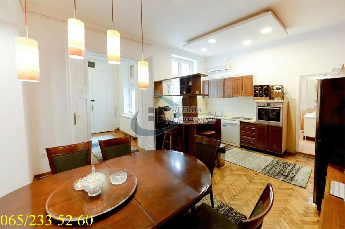 Sale, three bedroom apartment, 86m², Vračar Sve Podlokacije, Beograd