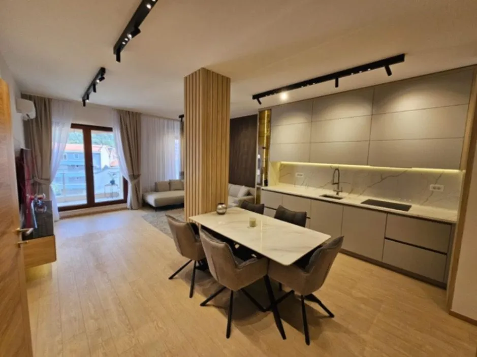 Sale, three bedroom apartment, 86m², Gospoština, Budva