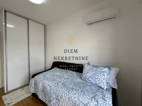 Izdavanje, dvosoban stan, 65m², Stari Aerodrom, Podgorica - image 5