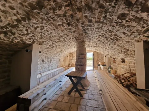 Sale, house, 370m², Sveti Stefan, Budva - image 17