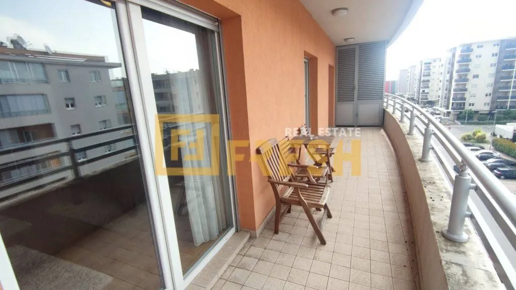 Rent, two bedroom apartment, 72m², City Kvart, Podgorica