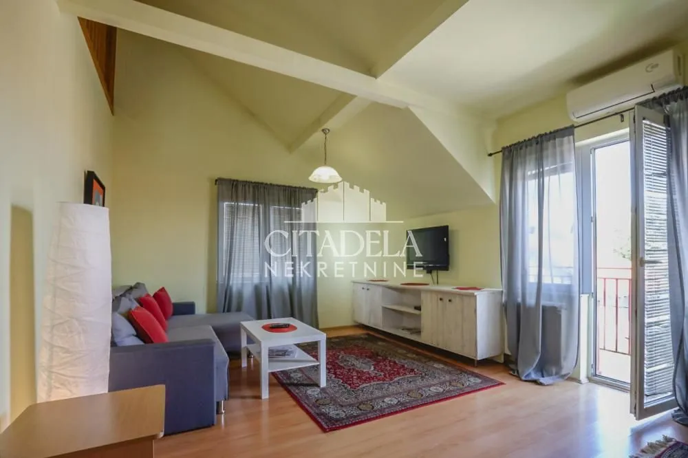 Sale, two bedroom apartment, 84m², Altina, Beograd