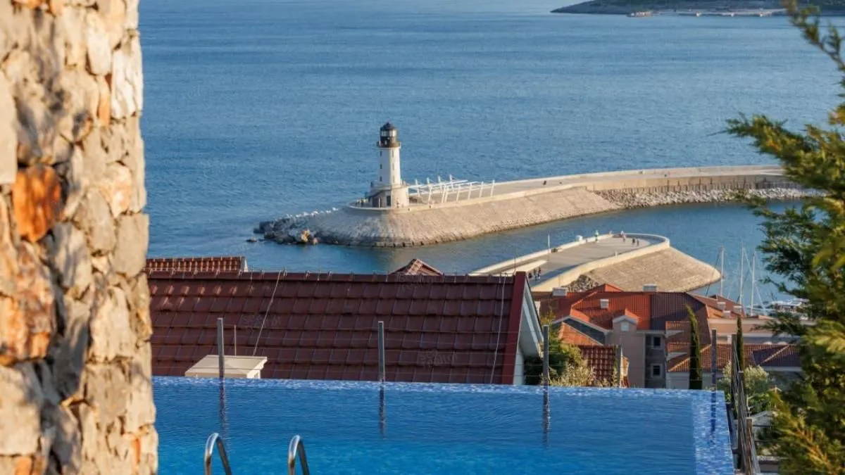 Prodaja, jednosoban stan, 103m², Luštica Bay, Tivat