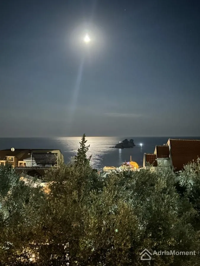 Prodaja, dvosoban stan, 84m², Petrovac, Budva