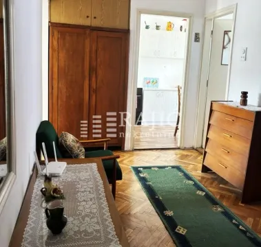 Rent, two bedroom apartment, 52m², Kalenić Pijaca, Vračar Sve Podlokacije - image 8