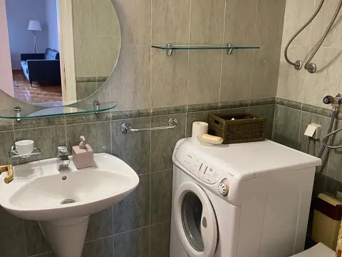 Rent, three bedroom apartment, 115m², Centar, Podgorica - image 10