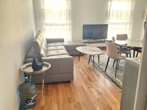 Rent, one bedroom apartment, 54m², Bar, Crna Gora - image 2