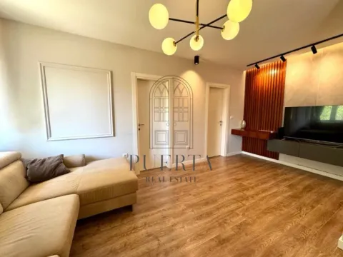 Prodaja, jednosoban stan, 40m², Nova Dalmatinska, Podgorica - image 9