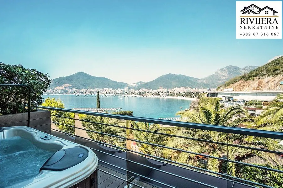 Sale, two bedroom apartment, 155m², Bečići, Budva