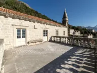 Sale, house, 565m², Perast, Kotor - image 11