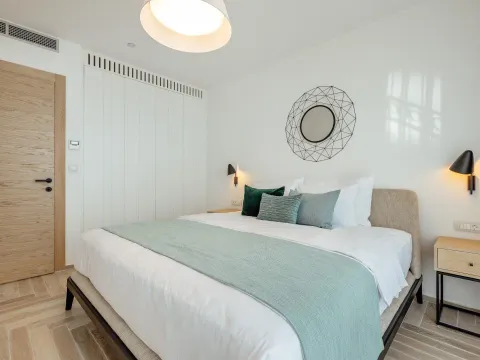 Sale, two bedroom apartment, 100m², Kotor, Crna Gora - image 16