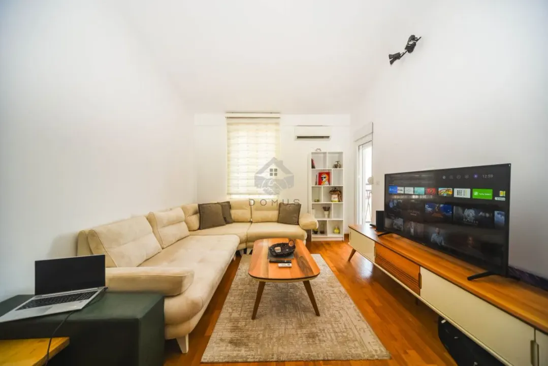 Rent, one bedroom apartment, 56m², Stari Aerodrom, Podgorica