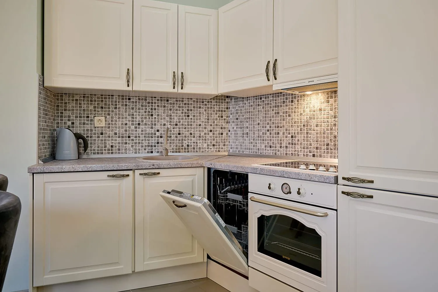 Sale, apartment, 53m², Bečići, Budva