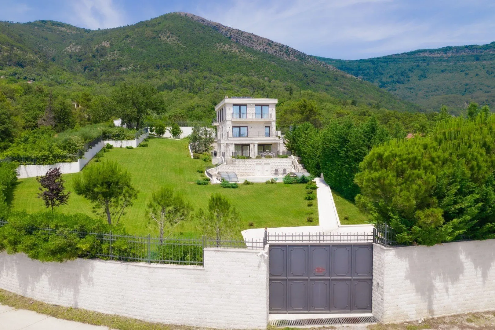 Prodaja, kuća, 750m², Kotor, Crna Gora