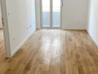 Izdavanje, jednosoban stan, 40m², Central Point, Podgorica - image 1