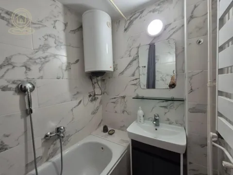 Izdavanje, četvorosoban stan, 90m², Medijana, Niš - image 8