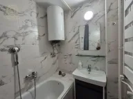 Izdavanje, četvorosoban stan, 90m², Medijana, Niš - image 8