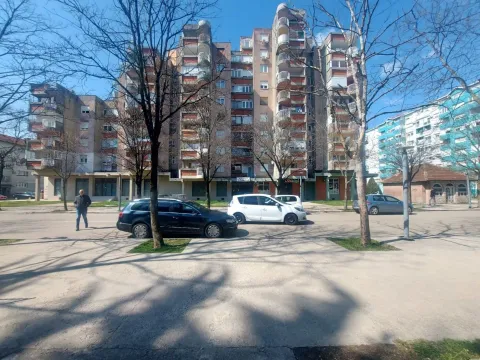 Sale, two bedroom apartment, 70m², Centar, Nikšić - image 15
