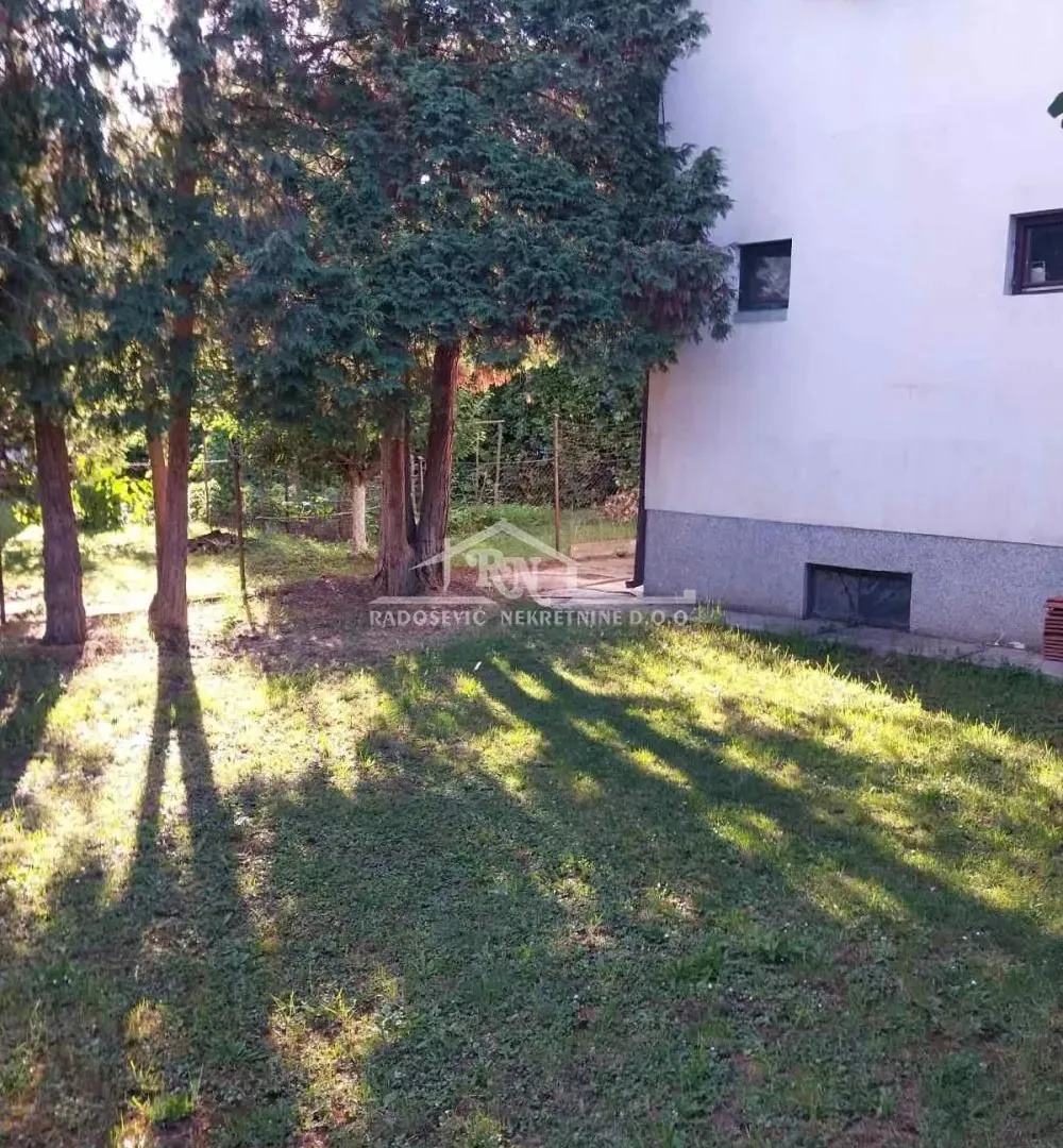 Prodaja, kuća, 366m², Obrenovac, Beograd