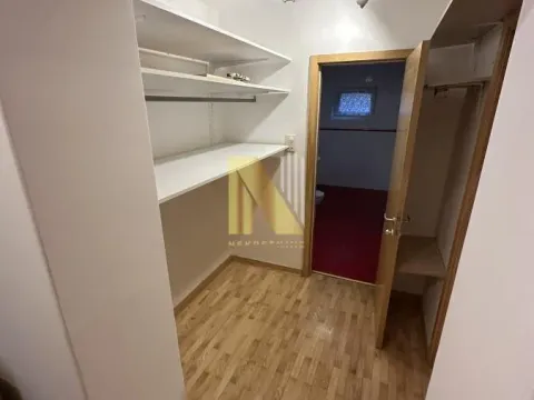 Izdavanje, dvosoban stan, 59m², Stari grad, Novi Sad - image 12