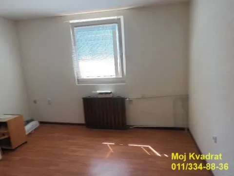 Izdavanje, trosoban stan, 76m², Botanička Bašta, Palilula Sve Podlokacije - image 7