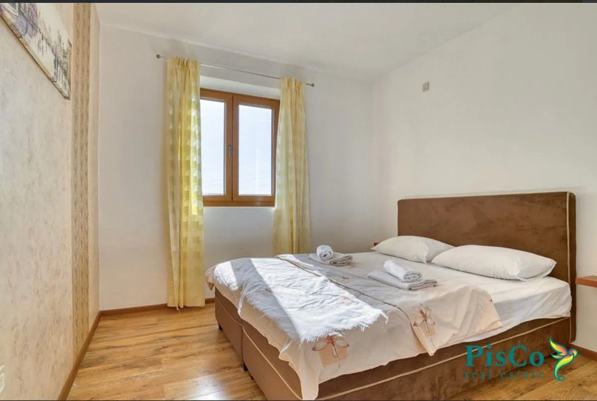 Sale, apartment, 466m², Reževići, Budva