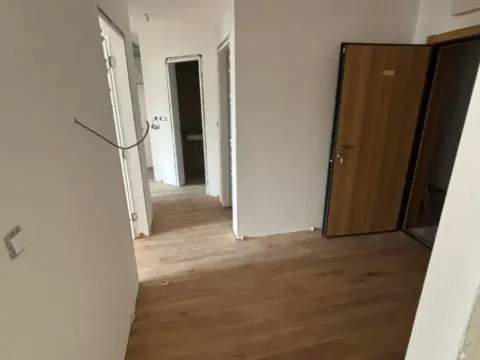 Prodaja, dvosoban stan, 79m², Tološka šuma, Podgorica - image 6