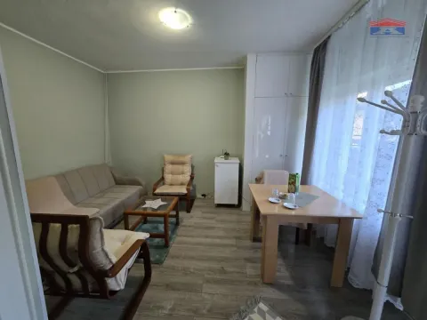 Izdavanje, garsonjera, 28m², Sajmište, Novi Sad - image 4
