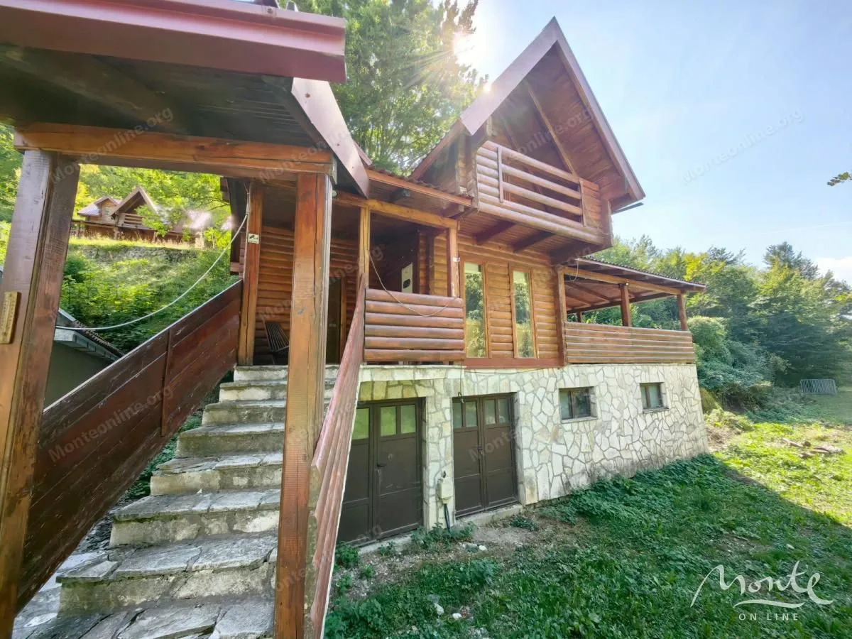 Prodaja, kuća, 219m², Kolašin, Crna Gora