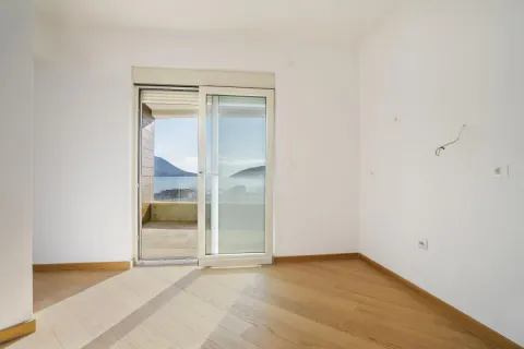 Sale, three bedroom apartment, 122m², Budva, Crna Gora - image 7