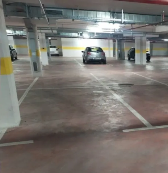 Rent, parking/garage, 13m², Central Point, Podgorica