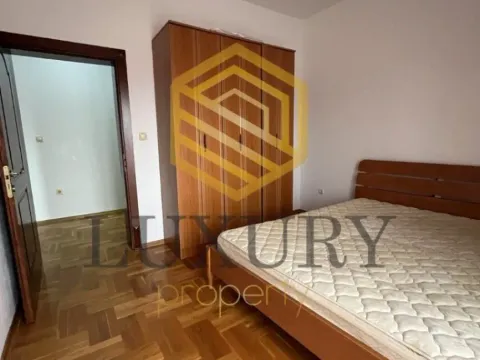 Rent, four bedroom apartment, 100m², Stari Aerodrom, Podgorica - image 7