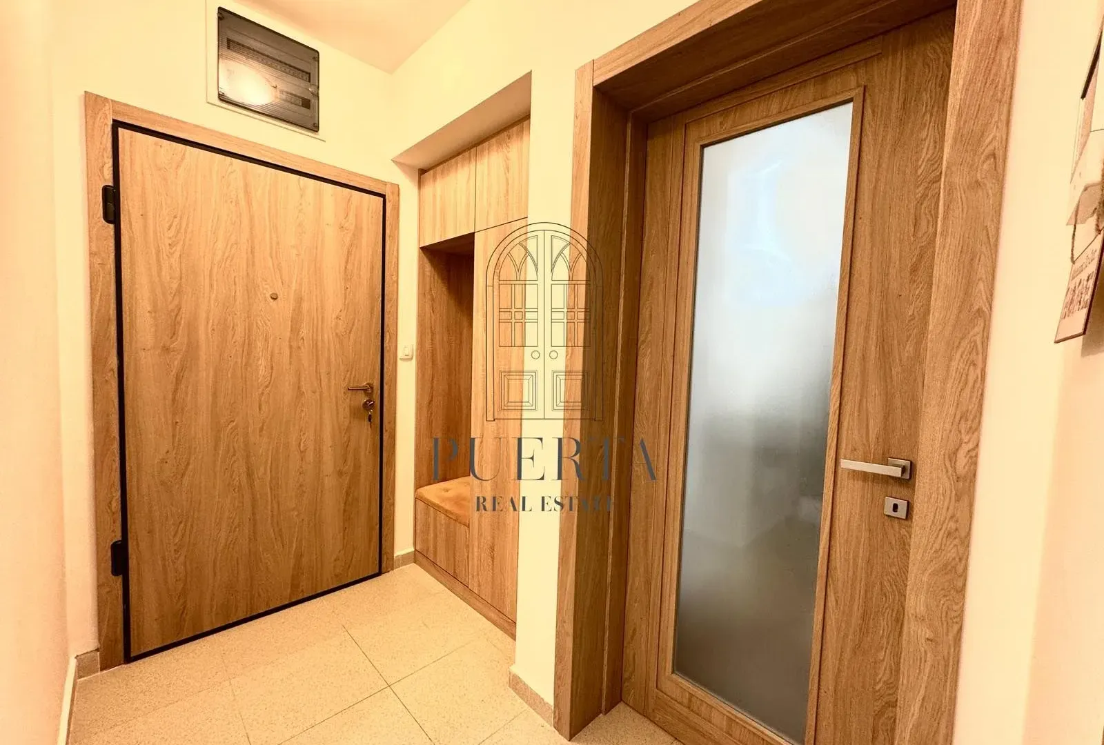 Rent, two bedroom apartment, 69m², Master Kvart, Podgorica
