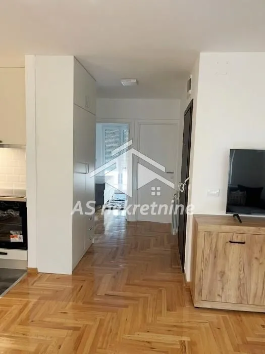 Rent, three bedroom apartment, 64m², Voždovac Sve Podlokacije, Beograd