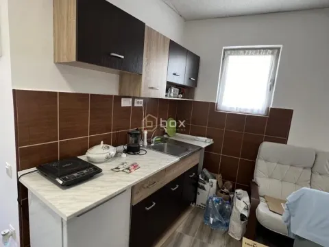 Prodaja, kuća, 174m², Centar, Niš - image 14