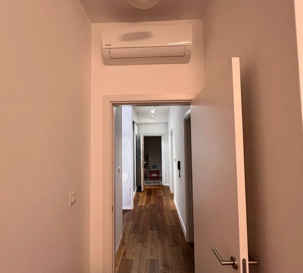 Sale, two bedroom apartment, 70m², Centar, Bar