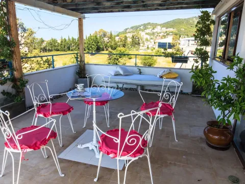 Sale, house, 435m², Šušanj, Bar - image 2