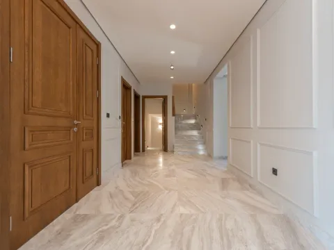 Prodaja, kuća, 492m², Mareza, Podgorica - image 12