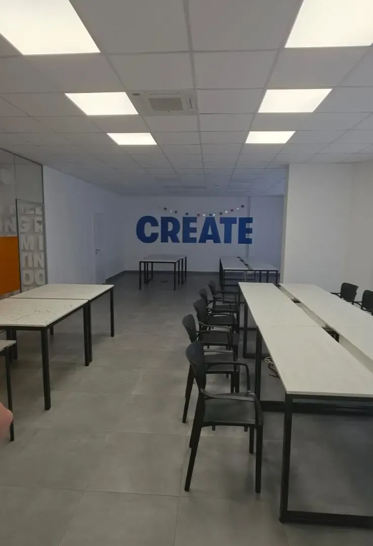 Rent, office space, 93m², Bečići, Budva