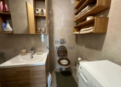 Izdavanje, dvosoban stan, 57m², Zabjelo, Podgorica - image 11