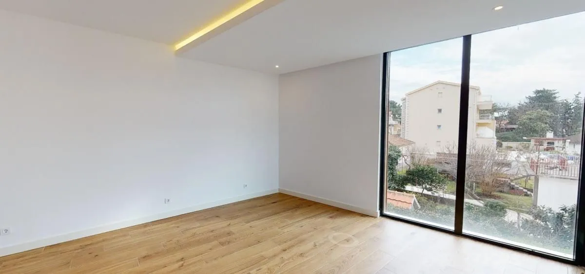 Prodaja, jednosoban stan, 51m², Tivat, Crna Gora