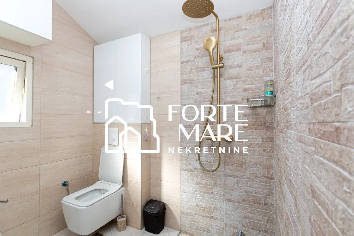 Prodaja, dvosoban stan, 98m², Igalo, Herceg Novi