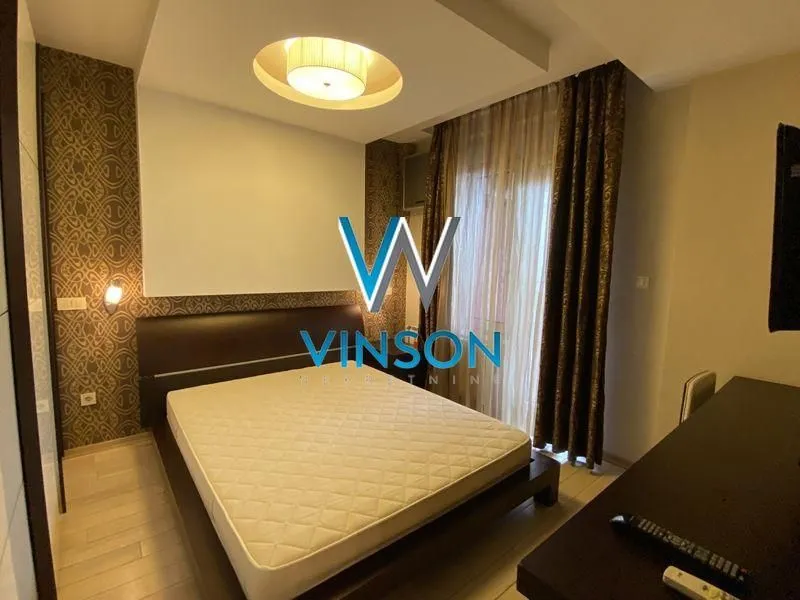 Prodaja, četvorosoban stan, 110m², Centar, Novi Sad