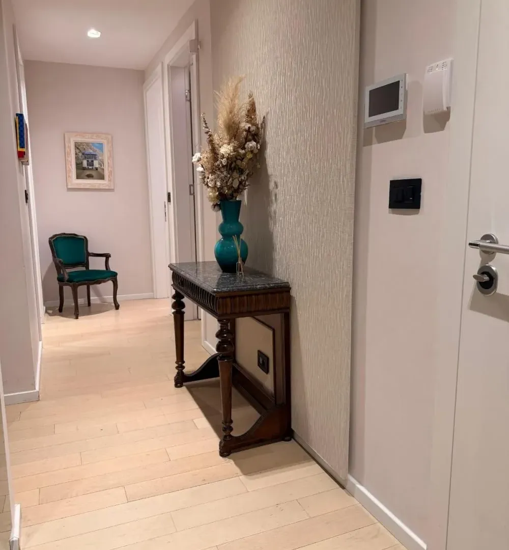 Rent, three bedroom apartment, 103m², Stari Grad, Beograd