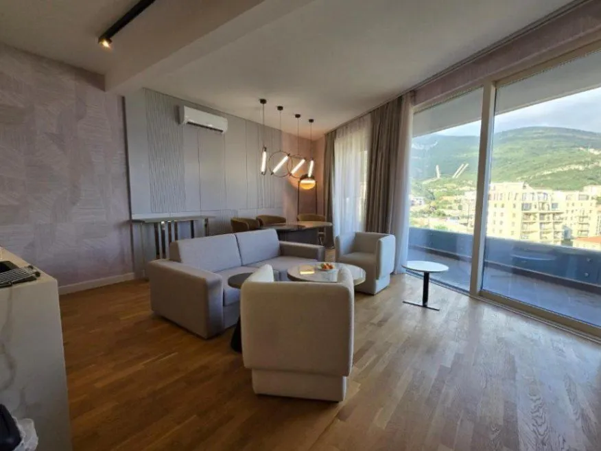 Sale, two bedroom apartment, 118m², Bečići, Budva