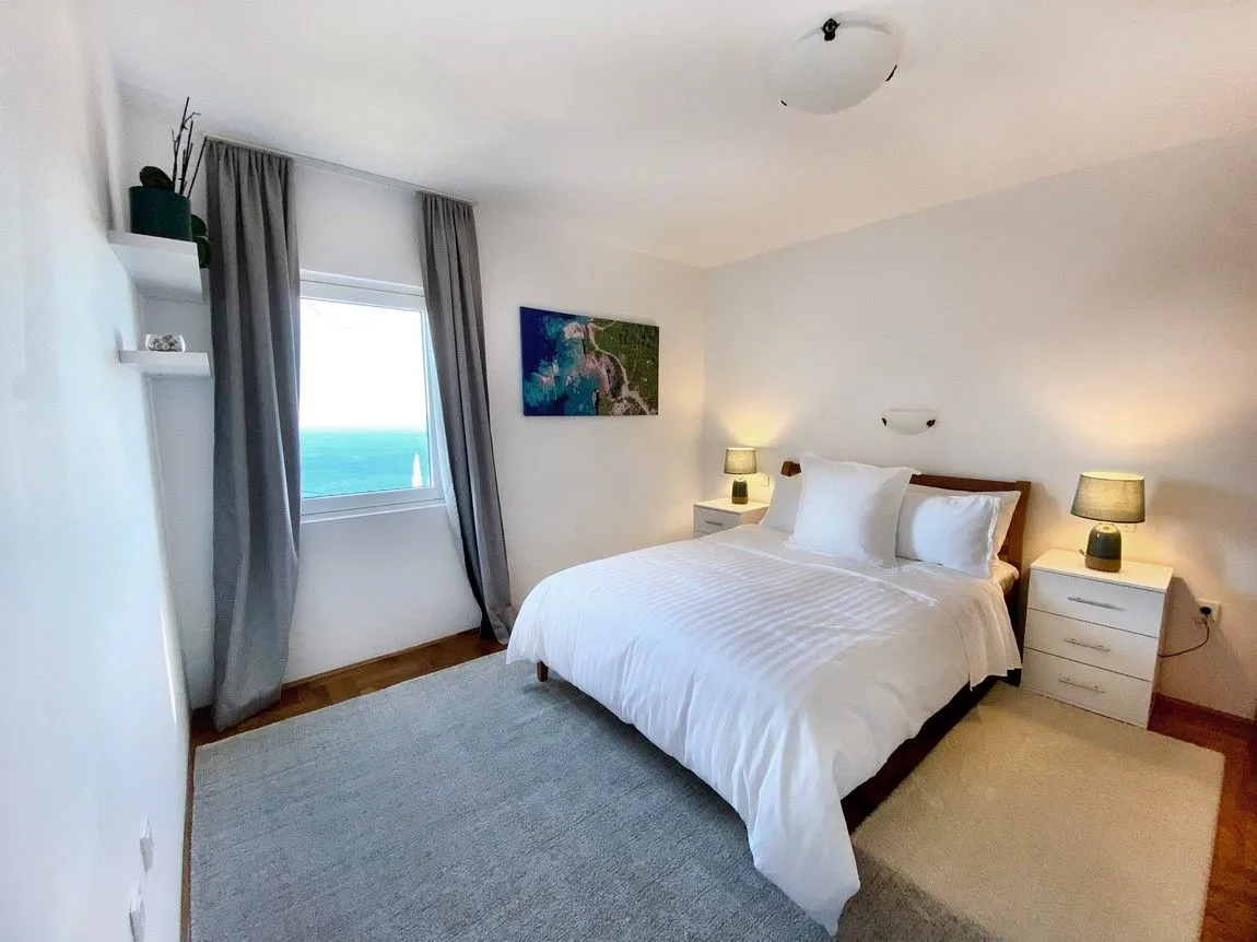 Sale, house, 250m², Blizikuće, Budva