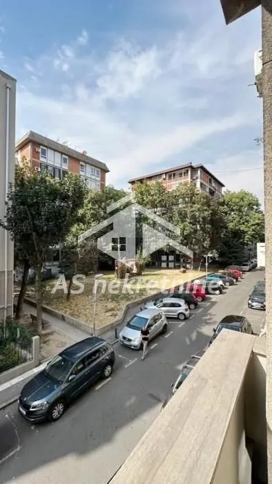 Rent, apartment, 223m², Kalenić Pijaca, Vračar Sve Podlokacije