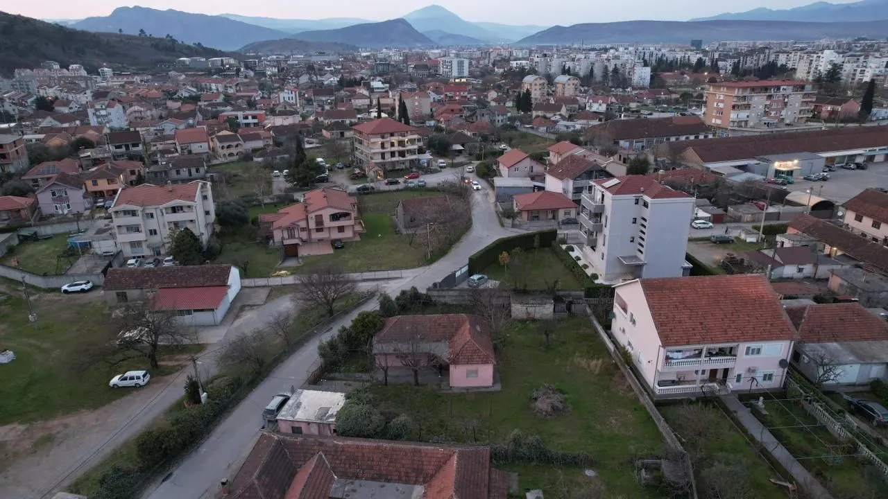 Prodaja, plac, 993m², Zabjelo, Podgorica