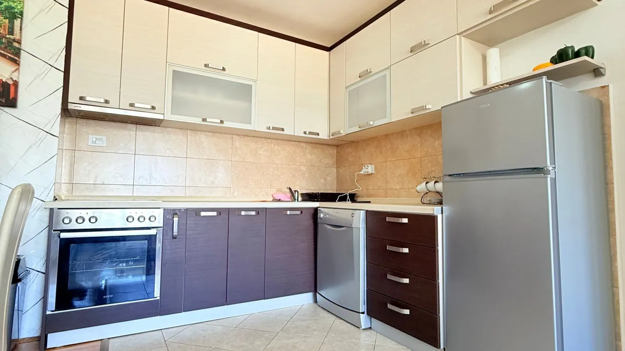 Rent, two bedroom apartment, 60m², City Kvart, Podgorica
